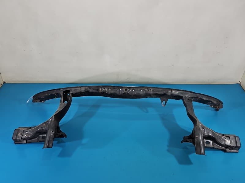 WZMOCNIENIE CZOŁOWE Pas przedni Vw Transporter T5