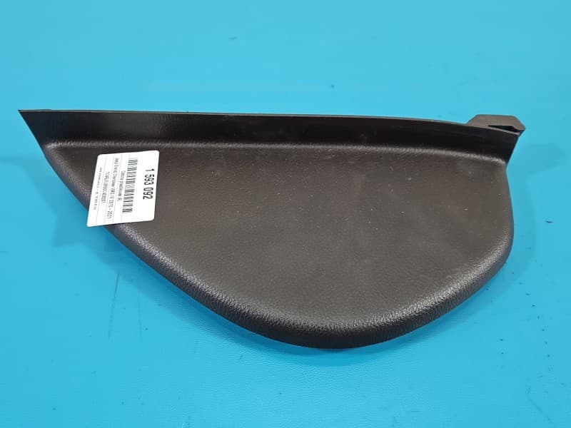 Osłona ZAŚLEPKA PLASTIK Zaślepka boczna deski rozdzielczej LEWA Jeep Grand Cherokee IV WK2 1GF63LU5AF