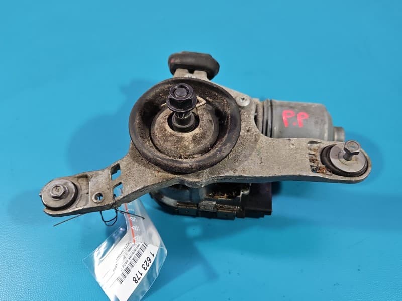 Silniczek Silnik wycieraczek przód Citroen C4 Picasso II 13-19 PRAWY 4 PIN 9611384680