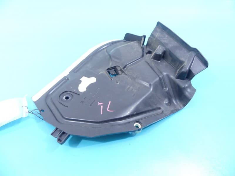 Osłona ZAŚLEPKA PLASTIK drzwi lewy tył INFINITI QX30 H15 16-19 A1767320195