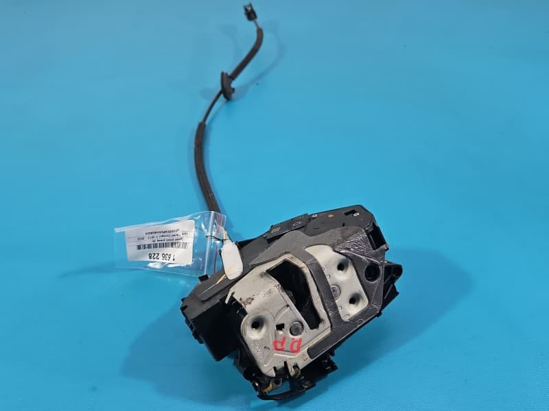 Zamek przód prawy Ford Transit Connect II MK2 12-22 EUROPA 4pin AM5A-U21812-BF