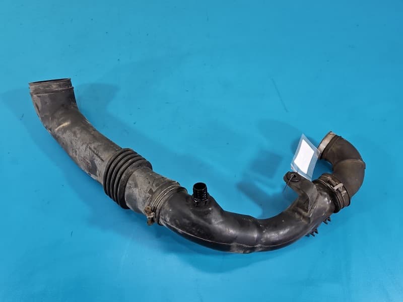 Rura Mitsubishi Outlander II 06-13 2,0 DI-D 1505A287 przewód POWIETRZA