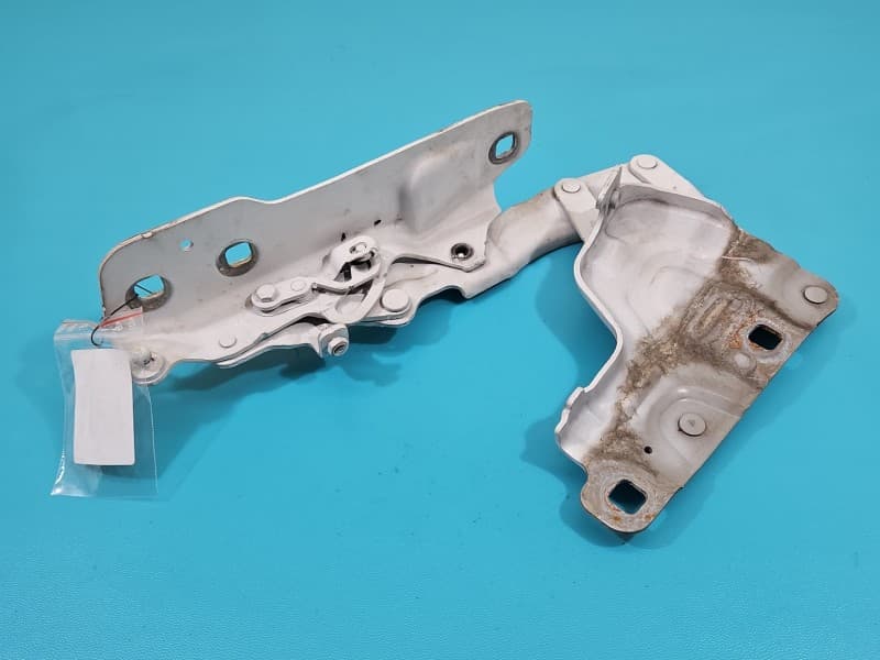 Zawias maski prawy Jaguar XE X760 biały LRC NER polaris white GX73-16800-AE