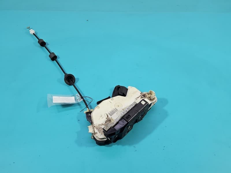 Zamek przód lewy Skoda Octavia III EUROPA 7PIN 5E1837015