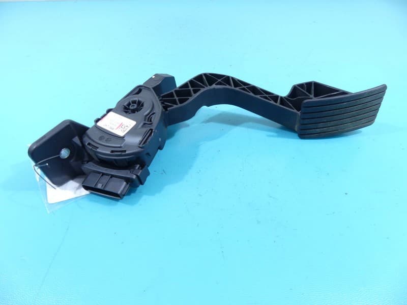 Pedał gazu potencjometr Mitsubishi Space Star II 12- 1,0 wiel 6PV312028-03 1600A093