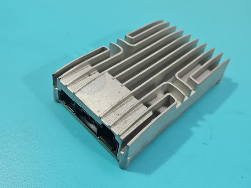 Wzmacniacz Land rover Discovery Sport 14- L550 FK72-19C164-ZF