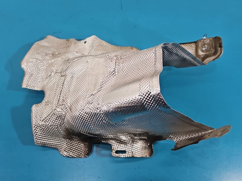 Osłona TERMICZNA Mercedes W177 2,0 T