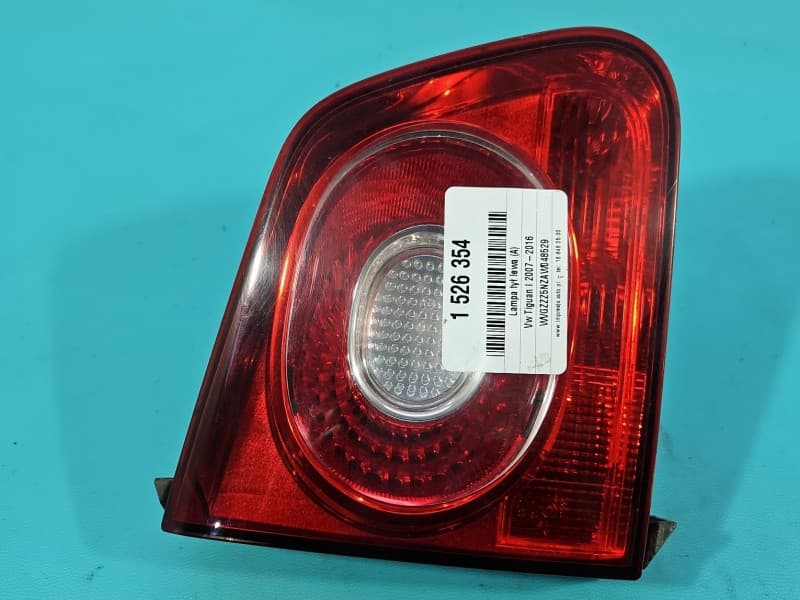 Lampa tył lewa klapy Vw Tiguan I 07- HB EUROPA 5N0945093B
