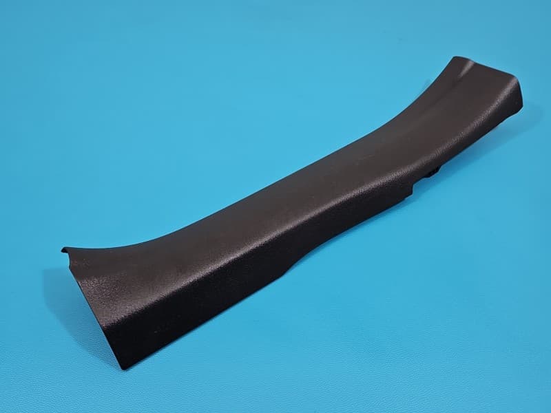 Listwa dekor deski LEXUS NX I 14-21 67917-78010 nakładka progu Prawa