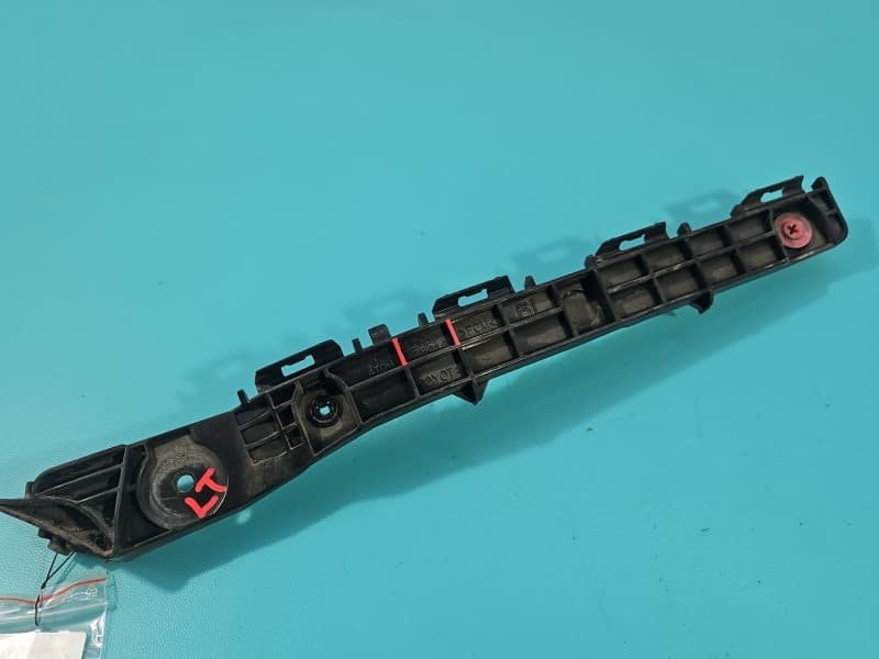Ślizg zderzaka tył lewy LEXUS NX I 14-21 52156-78010