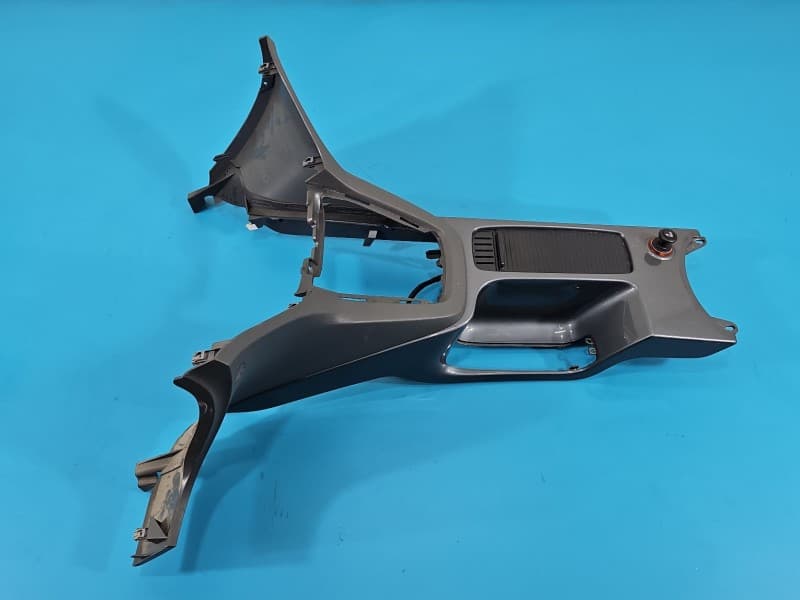 Osłona ZAŚLEPKA PLASTIK tunelu Ford Kuga Mk1 I 08-13 8M5T-14B079