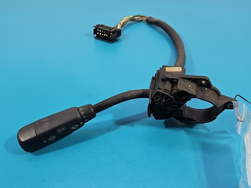 Przełącznik zespolony Mercedes W202 2025400244