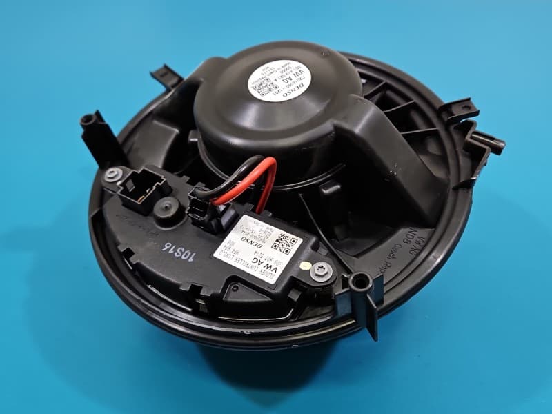 Dmuchawa nawiewu wentylator Vw Passat B8 europa 3Q1819021A