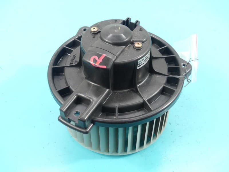 Dmuchawa nawiewu wentylator Cadillac SRX 03-09 europa 194000-9130