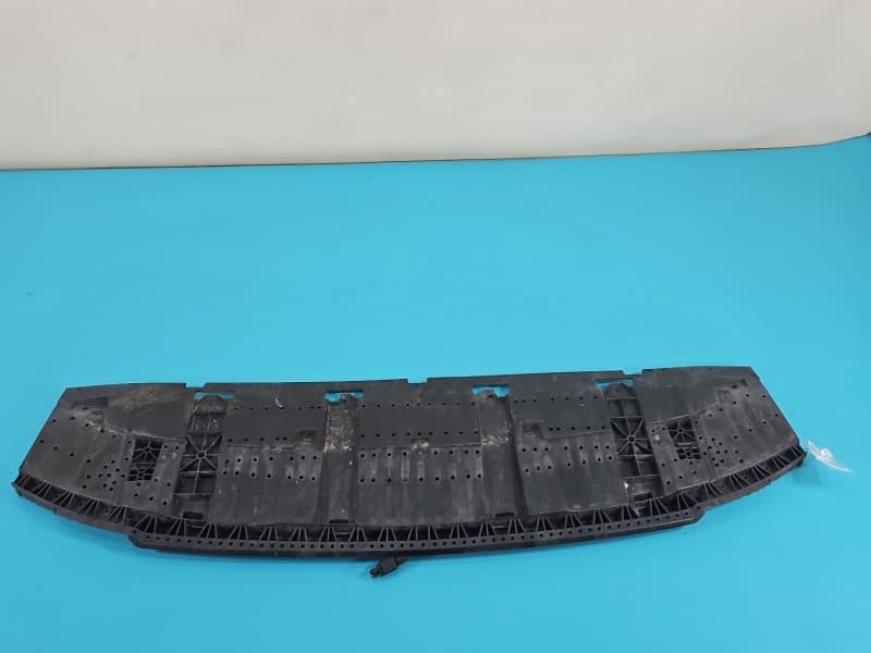 Osłona ZAŚLEPKA PLASTIK Osłona dolna pod zderzak przód Audi Q3 8U 11-16 8U0807233C
