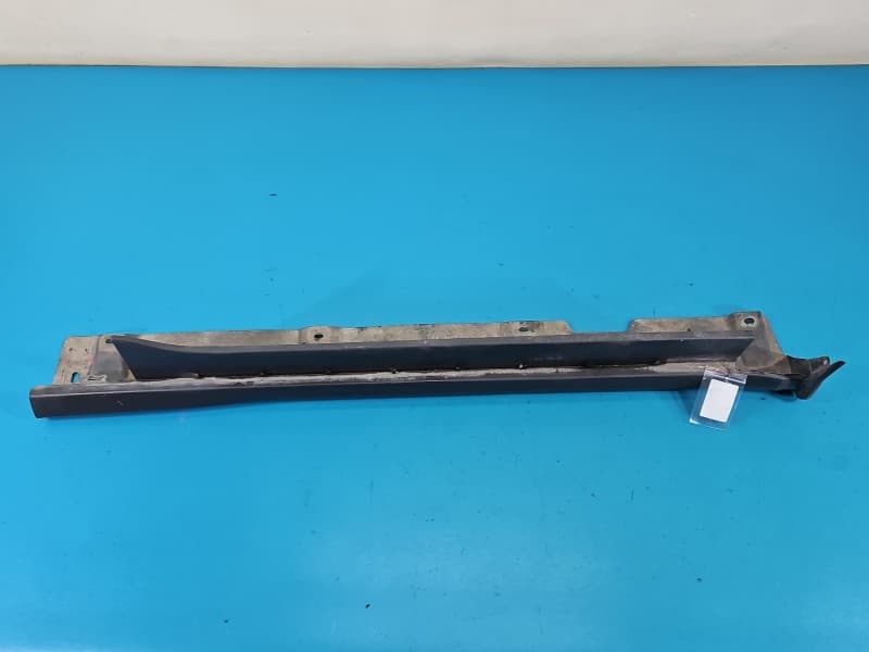 Listwa progowa prawa PRÓG NAKŁADKA Ford Transit Connect II MK2 12-22 DT11-R10258-A 5D