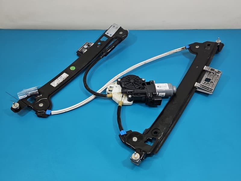 Podnośnik tył prawy SZYBY WINDA 9827882880 430105F0 8 PIN Peugeot 508 II 18- HB