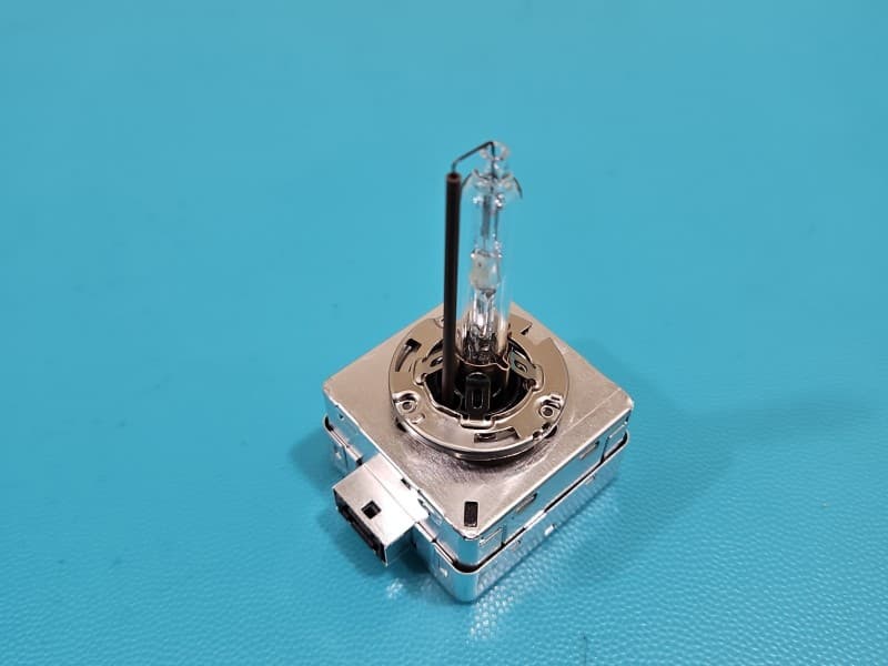 ŻARNIK STARTER ZAPŁONNIK CEWKA XENON Hyundai I40 9285148294