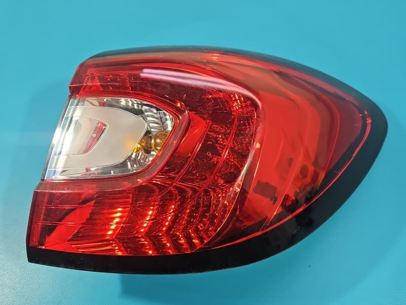 Lampa tył prawa błotnika Renault Captur I HB EUROPA 265509762R