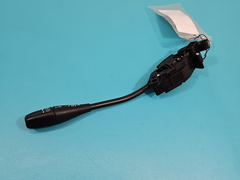 Przełącznik TEMOPMAT Mercedes W245 A1695450004