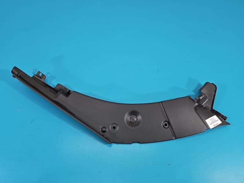 Osłona ZAŚLEPKA PLASTIK pokrywy silnika prawa BYD ATTO 2 II SC3E-5302241 SC3E-5302240