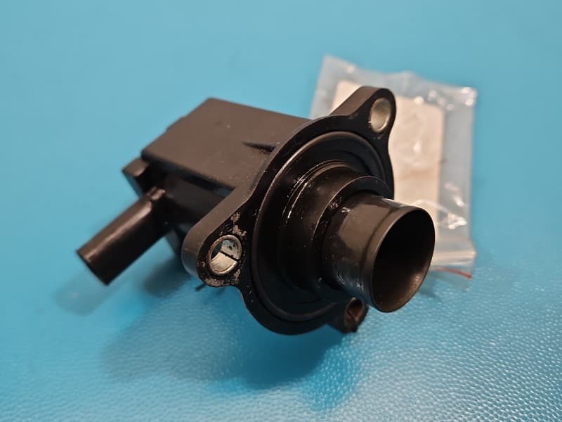 Zawór turbiny Opel Astra V K 1,4 T LE2 515397620