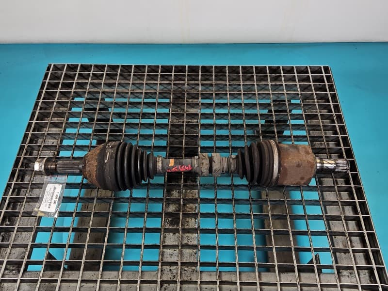 Półoś przód lewa Nissan Qashqai I J10 06-13 1,6 dci manual