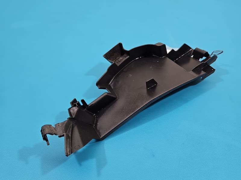 Osłona ZAŚLEPKA PLASTIK Prawa MERCEDES W176 A1768880238