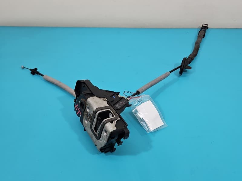 Zamek tył lewy Ford Fiesta Mk8 4pin H1BA-A26413-CB