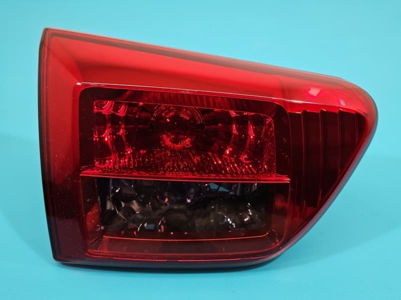 Lampa tył lewa klapy Peugeot 4007 HB EUROPA 1146-379L