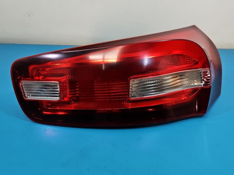 Lampa tył prawa błotnika Citroen C4 Picasso II 13-19 HB EUROPA
