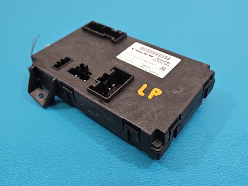 Sterownik moduł FOTELA LEWY PRZÓD Volvo S90 II 16- 30644884