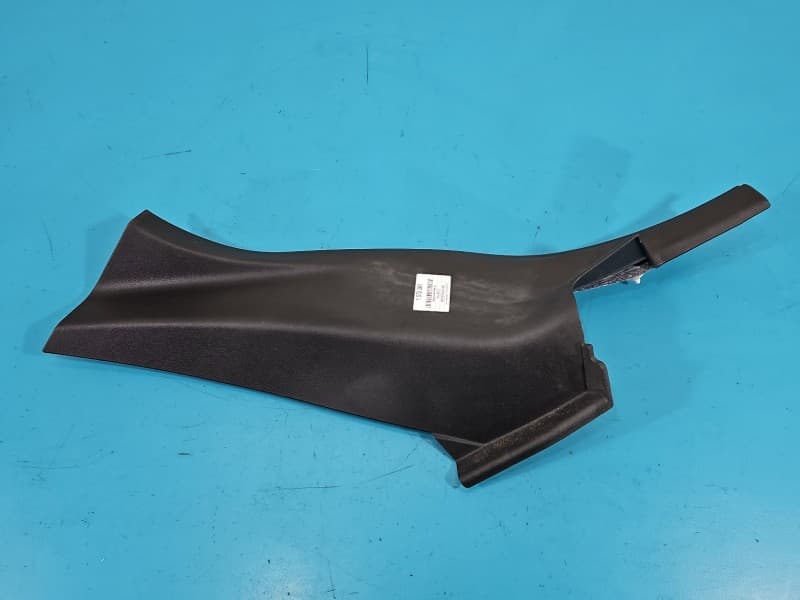 Osłona ZAŚLEPKA PLASTIK OSŁONA SŁUPKA LEWEGO BMW iX1 U11 9462355