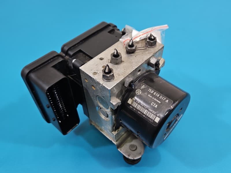 Pompa abs Porsche Cayenne I 9P 4,8 V8 7L0907379L 7L0614517A