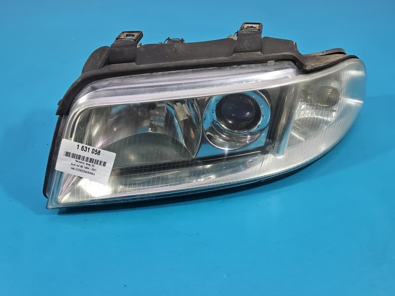 Reflektor lewy lampa przód Audi A4 B5 EUROPA 8D0941003AK