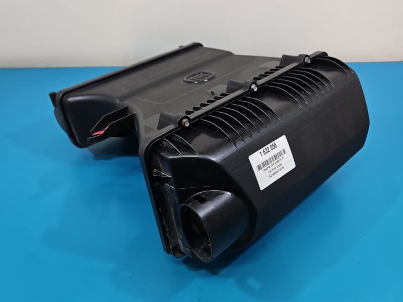 Obudowa filtra powietrza Fiat Grande Punto 1,4 16V 199A6000 51775341