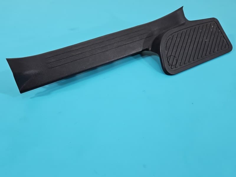 Osłona ZAŚLEPKA PLASTIK Toyota Land Cruiser J200 07- 67917-60170