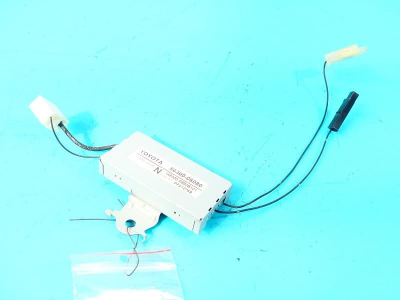 Sterownik moduł ANTENY Toyota Camry XV40 06- 86300-06080