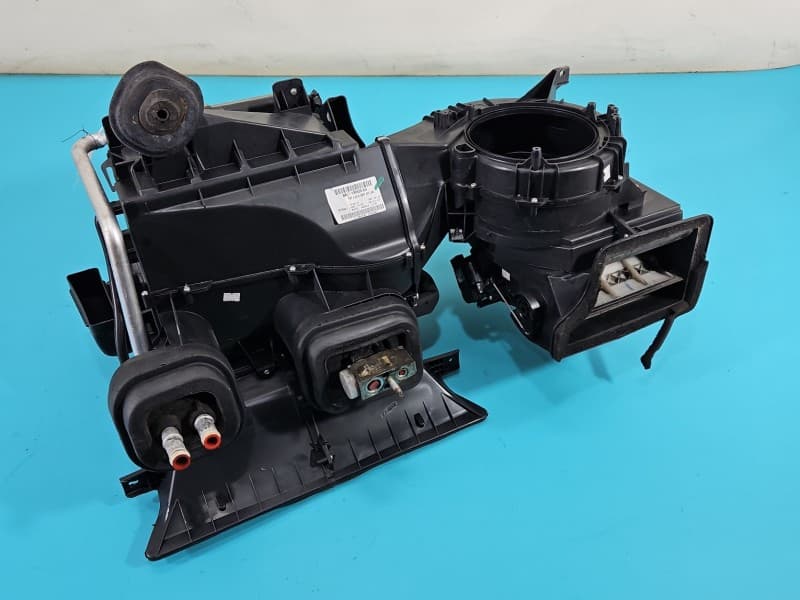 Nagrzewnica Ford Transit MK8 13-17 BK21-19B555-AG EUROPA
