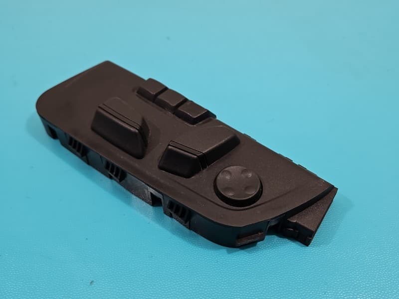 Przełącznik regulacji fotela przód lewy BMW X5 F15 9212911