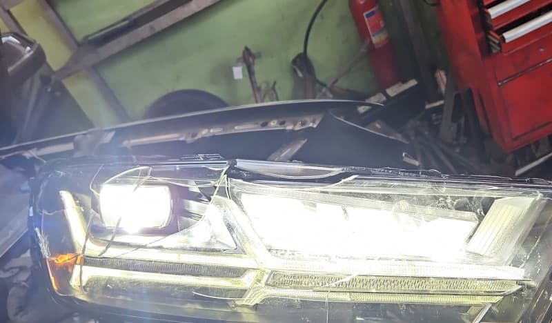 Moduł lampy AUDI Q7 II 4M 7713261599 161220 771.32.615.99C