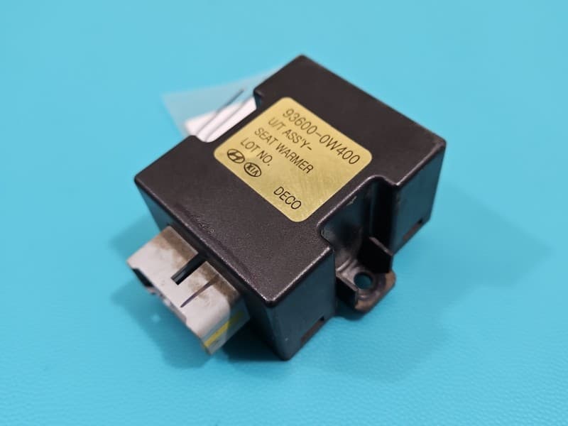 Sterownik moduł PODGRZEWANIA FOTELA Hyundai Santa Fe II 06-12 93600-0W400