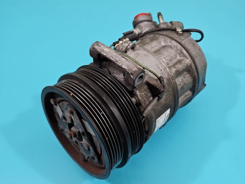 Sprężarka klimatyzacji kompresor Volvo V40 II 12- 2,0 D3 31418495