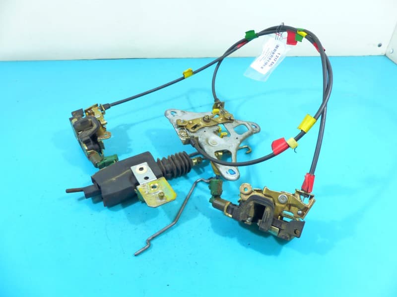 Zamek klapy tył Ford Windstar HB 2PIN + 2PIN
