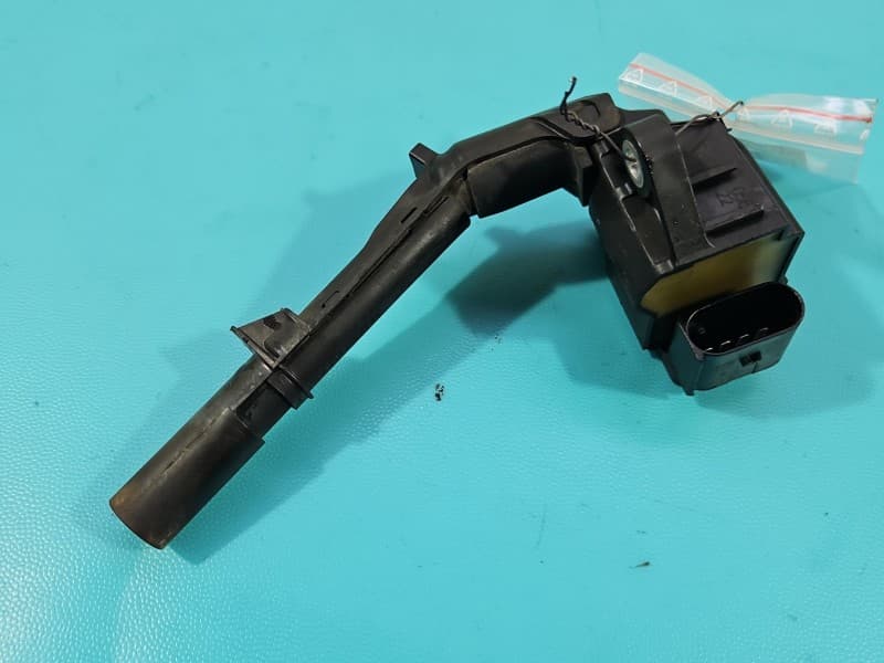 Cewka zapłonowa Mercedes W205 2,0 16V 4PIN A2741590142