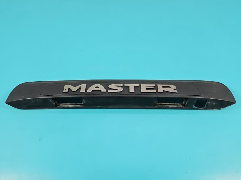 BLENDA LISTWA klapy TYŁ 265126583R 265122605R Renault Master III 10-24 KOLOR Brak