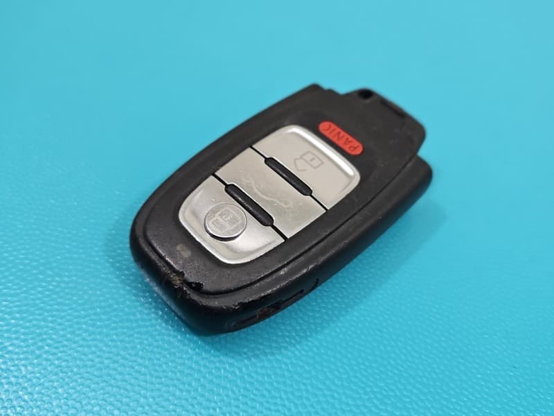 PILOT KLUCZYK KEYLESS AUDI A6 C7 4G0959754G