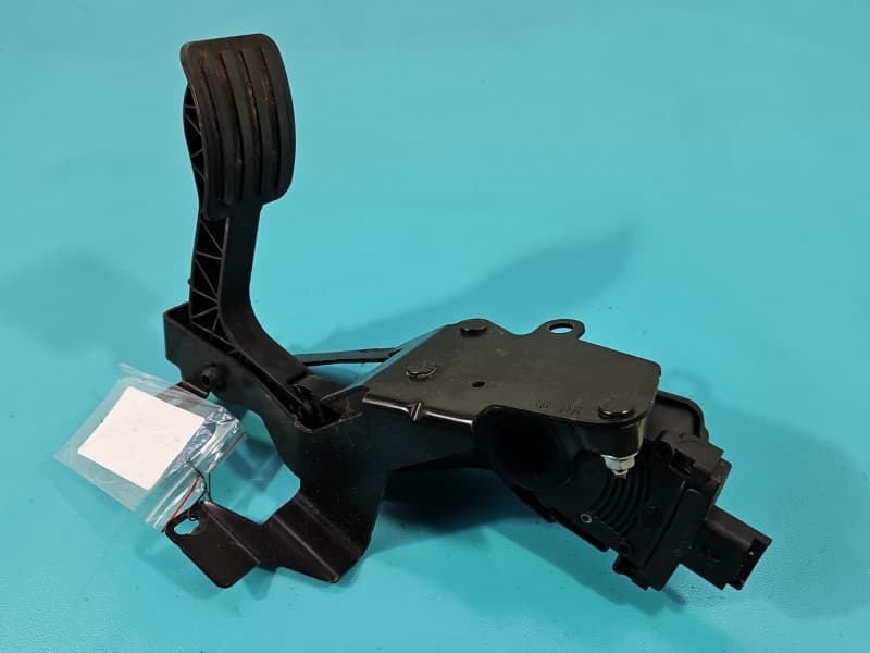 Pedał gazu potencjometr Peugeot 807 2,0 hdi 6PV009083-09 1400838680