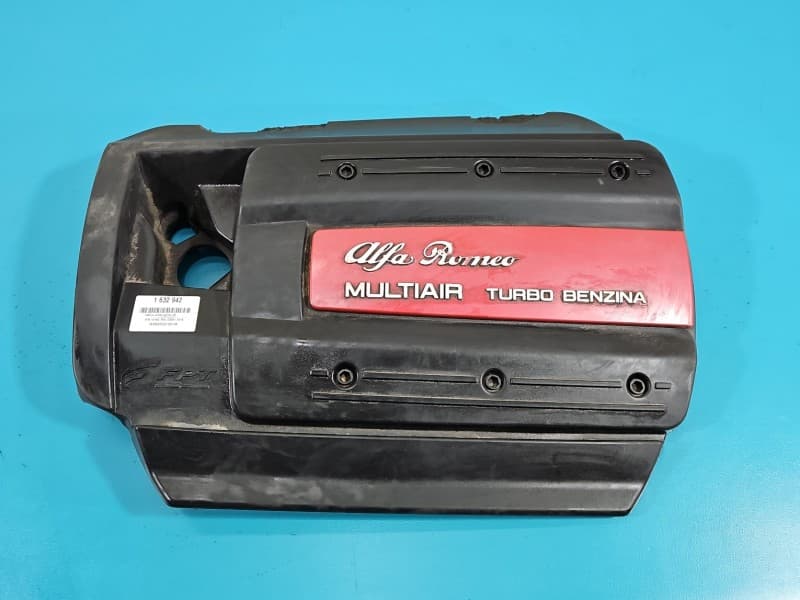Osłona silnika górna Alfa Romeo Mito 1,4 T 955A2000 51864157 51864313