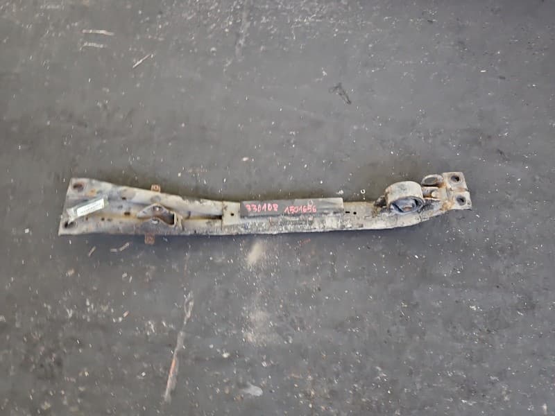 WÓZEK KOŁYSKA TRAWERS Sanki Belka silnika Nissan Almera N15 1,4 16V